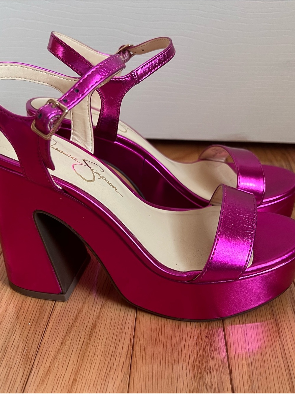 Jessica Simpson Xilka Platform Block Heel Sandals Bright Pink Metallic Size 6.5